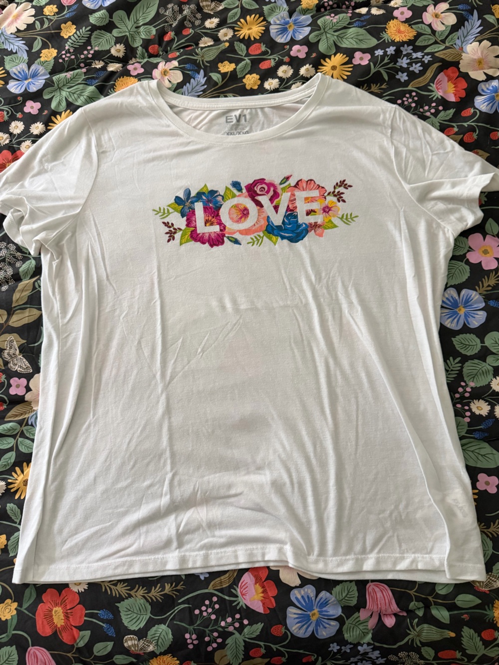 EVI White 'LOVE' Floral Graphic Tee